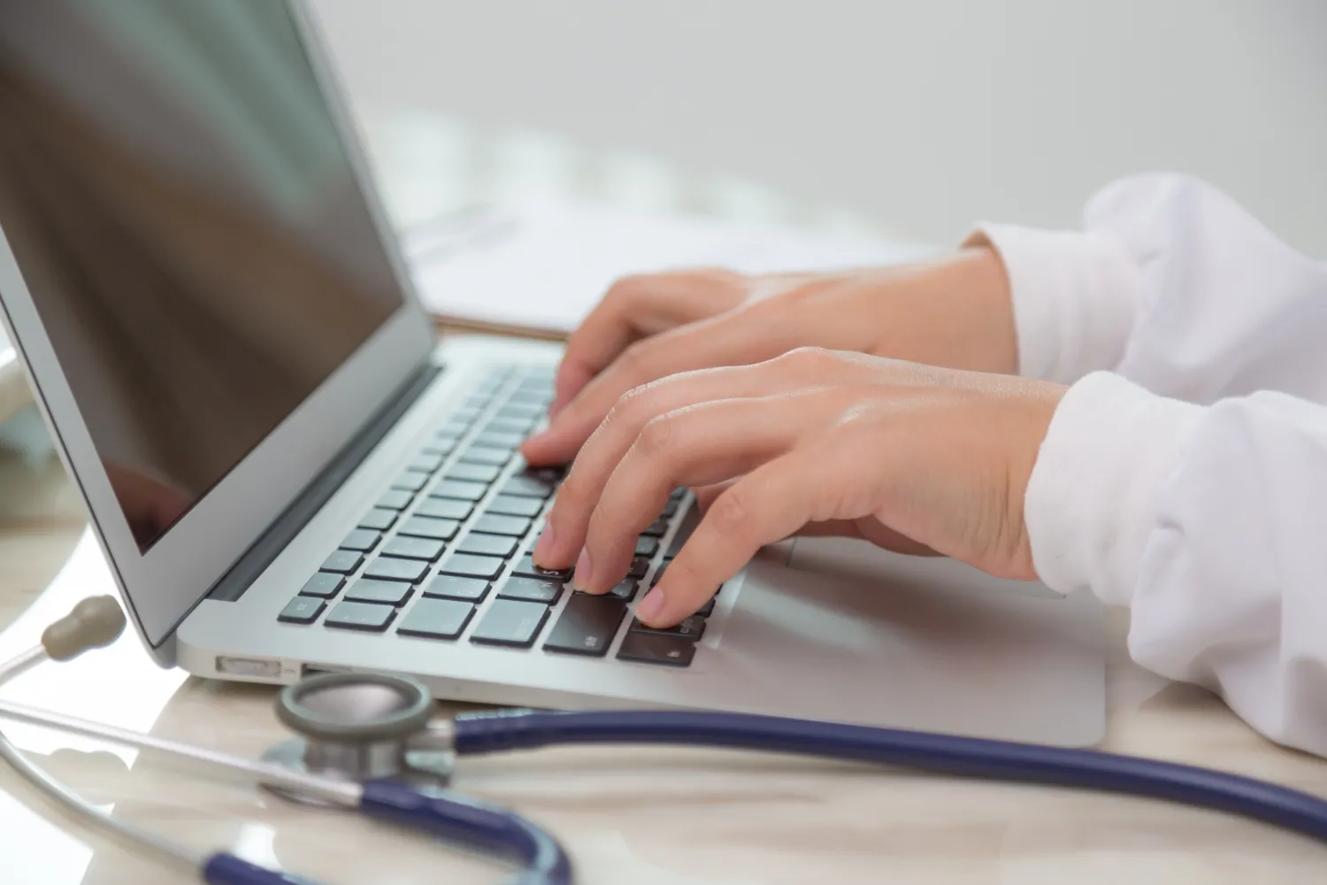 Por que o Backup na Nuvem do seu Consultório Médico deve ser feito por uma empresa de TI?